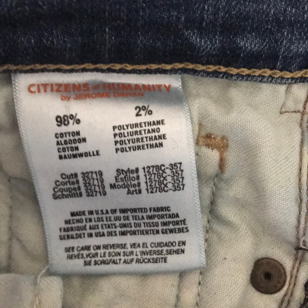 Jeans - Picture 10 of 11